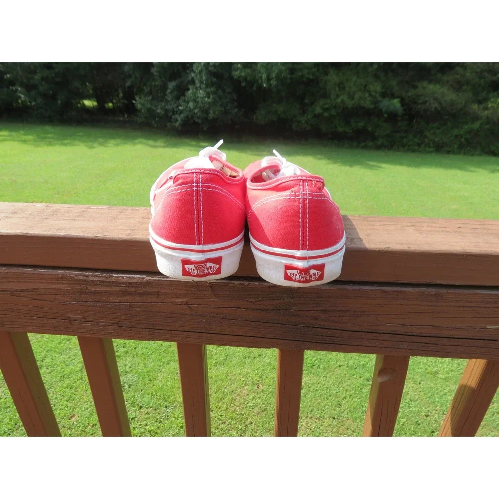 Vans Authentic Sneakers Mens 8.5 Red Low Top Canvas Lace Up Shoes